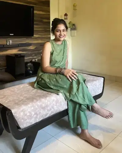 Kamarhati Call Girls
