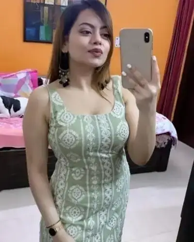 Call Girl in Kamarhati